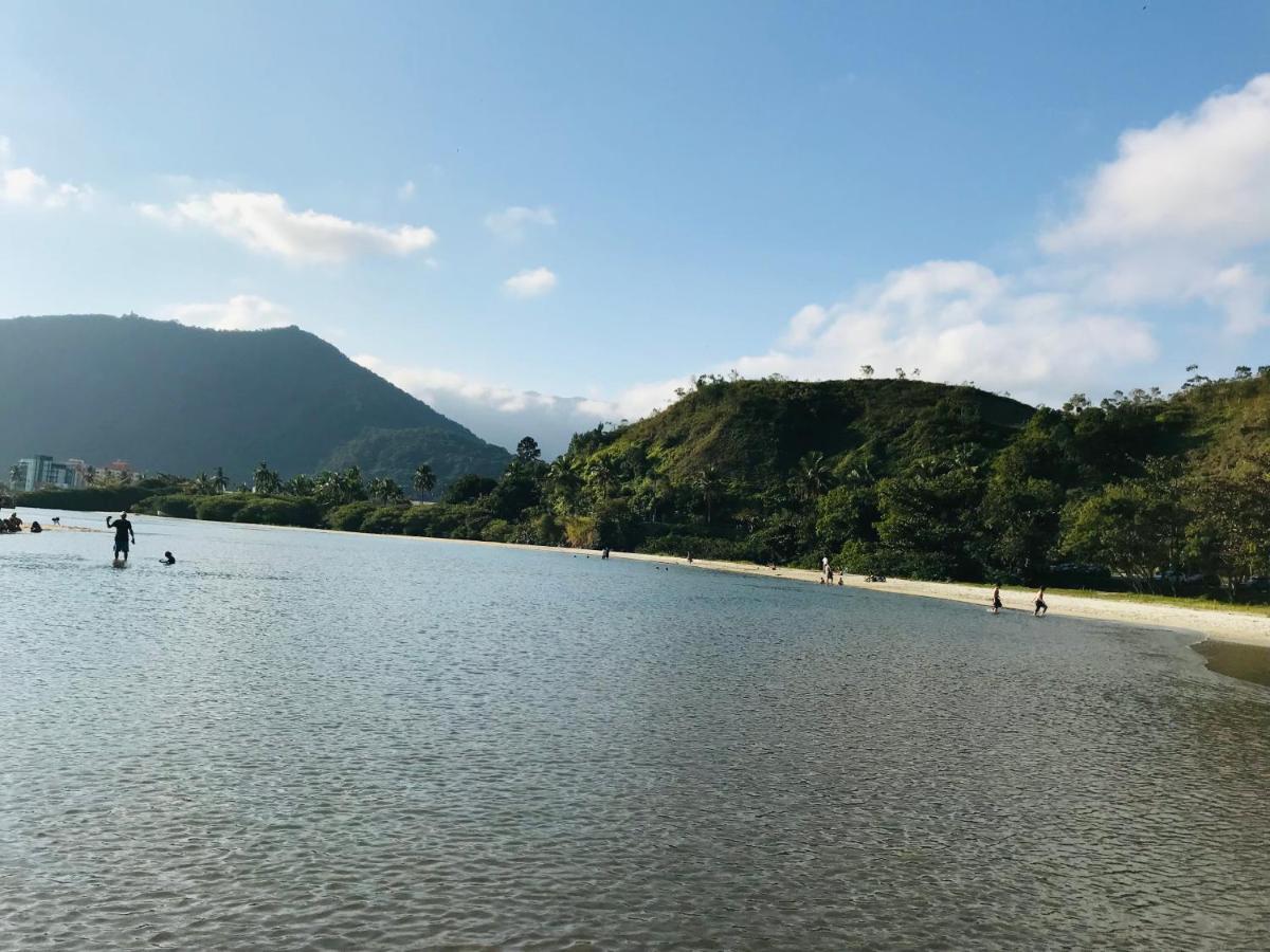 Apartamento Pe Na Areia Frente Para O Mar E Piscina Na Prainha Caraguatatuba Εξωτερικό φωτογραφία