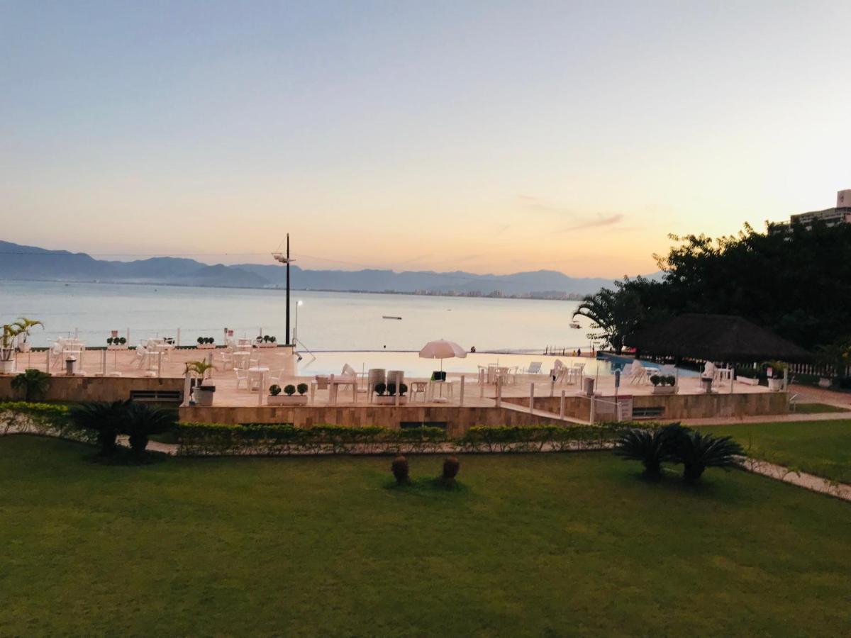 Apartamento Pe Na Areia Frente Para O Mar E Piscina Na Prainha Caraguatatuba Εξωτερικό φωτογραφία
