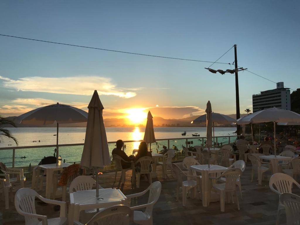 Apartamento Pe Na Areia Frente Para O Mar E Piscina Na Prainha Caraguatatuba Εξωτερικό φωτογραφία