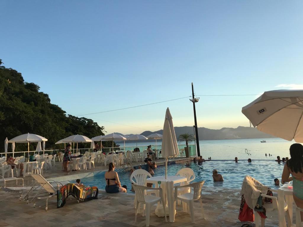 Apartamento Pe Na Areia Frente Para O Mar E Piscina Na Prainha Caraguatatuba Εξωτερικό φωτογραφία